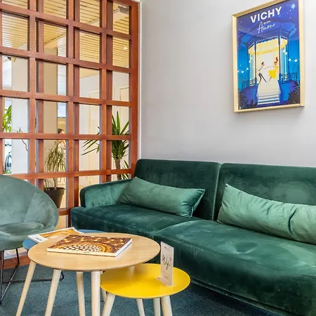 Otel Brit Le Parc Vichy 3*