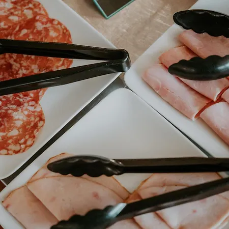 Brit Le Parc Vichy Hotel