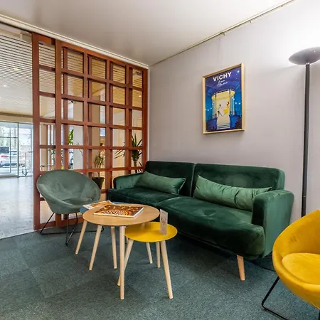 Otel Brit Le Parc Vichy 3*