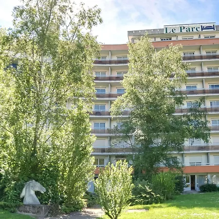 Otel Brit Le Parc Vichy 3*