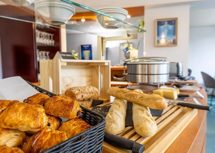 Brit Le Parc Vichy 3*