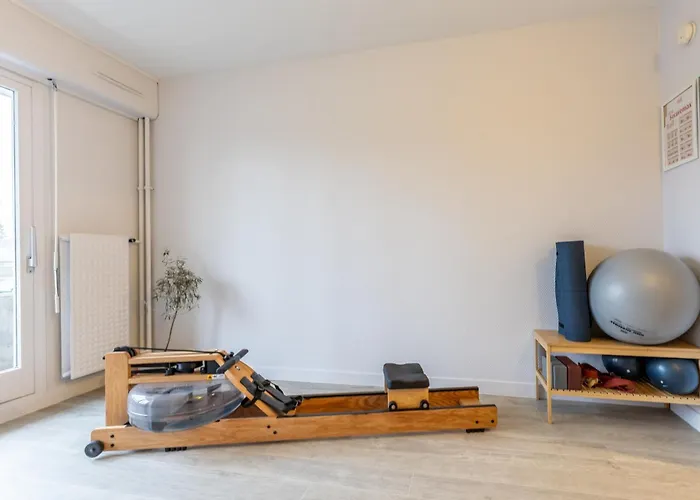 Отель Brit Le Parc Vichy