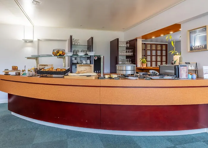 Hotel Brit Le Parc Vichy